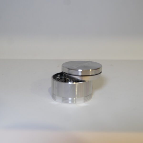 Jilter Alu-Grinder 4 Part Plata 50MM