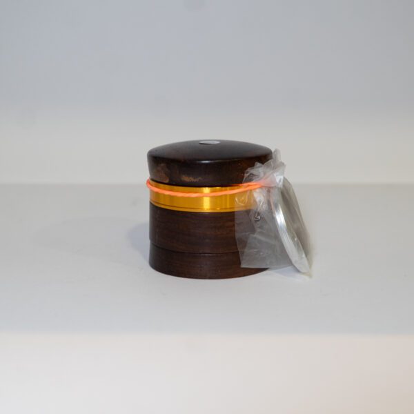 Grinder 4 Piezas Hq Ebano Aluminio 63MM 60x60mm Fuzion